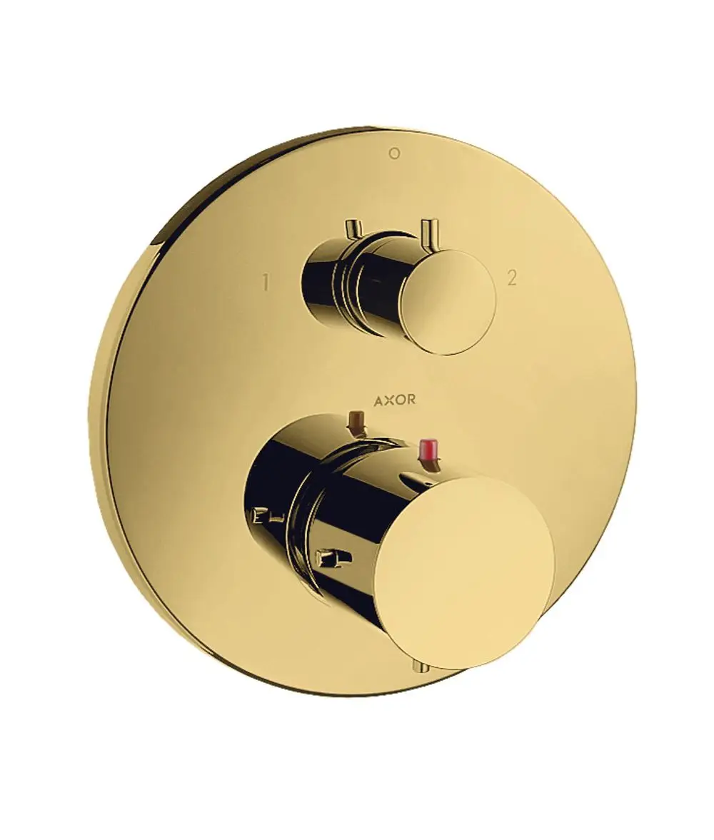 Thermostat mit zwei Reglern in polierter Gold-Optik, installiert in einer runden Wandplatte, mit "AXOR"-Branding und farblichen Markierungen für Funktionalität.